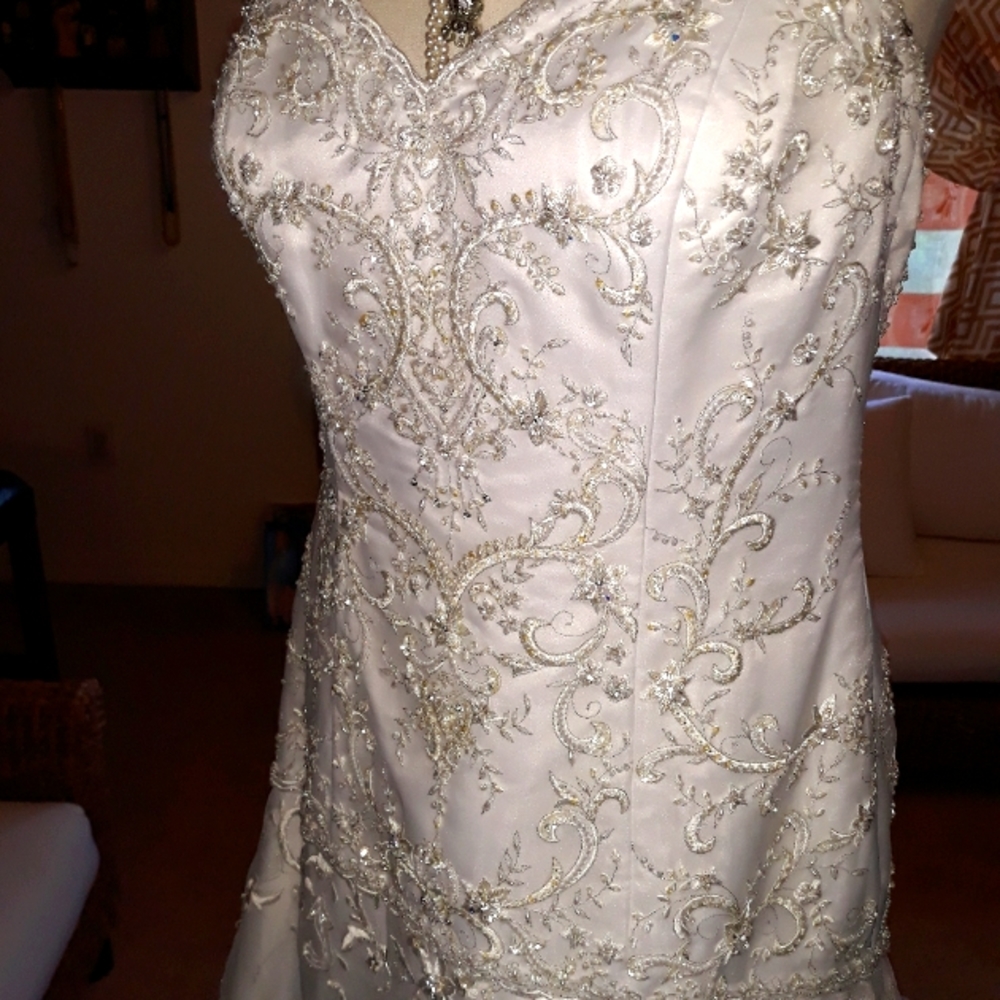 Oleg Cassini White Mermaid